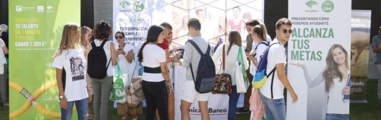 Educación financiera y apoyo al estudio, grandes apuestas de Unicaja Banco