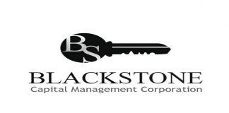 Logo Blackstone. Banco de inversión